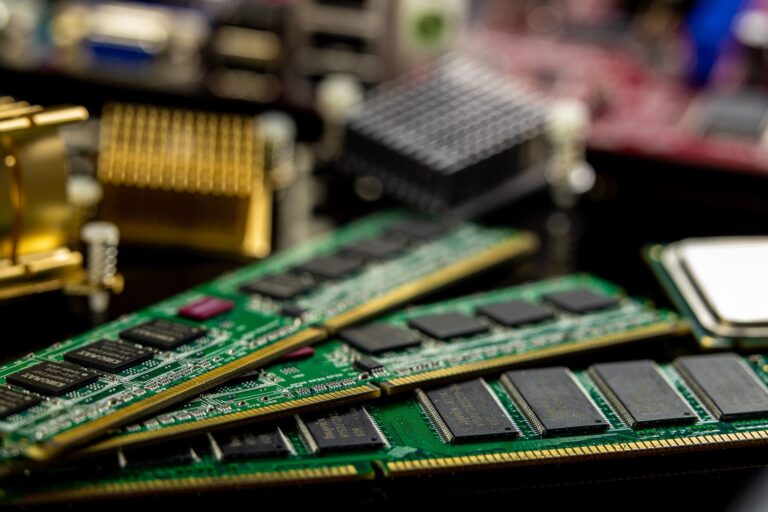 computer memory energy use
