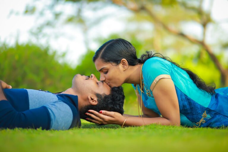 Kerala man bludgeons lover